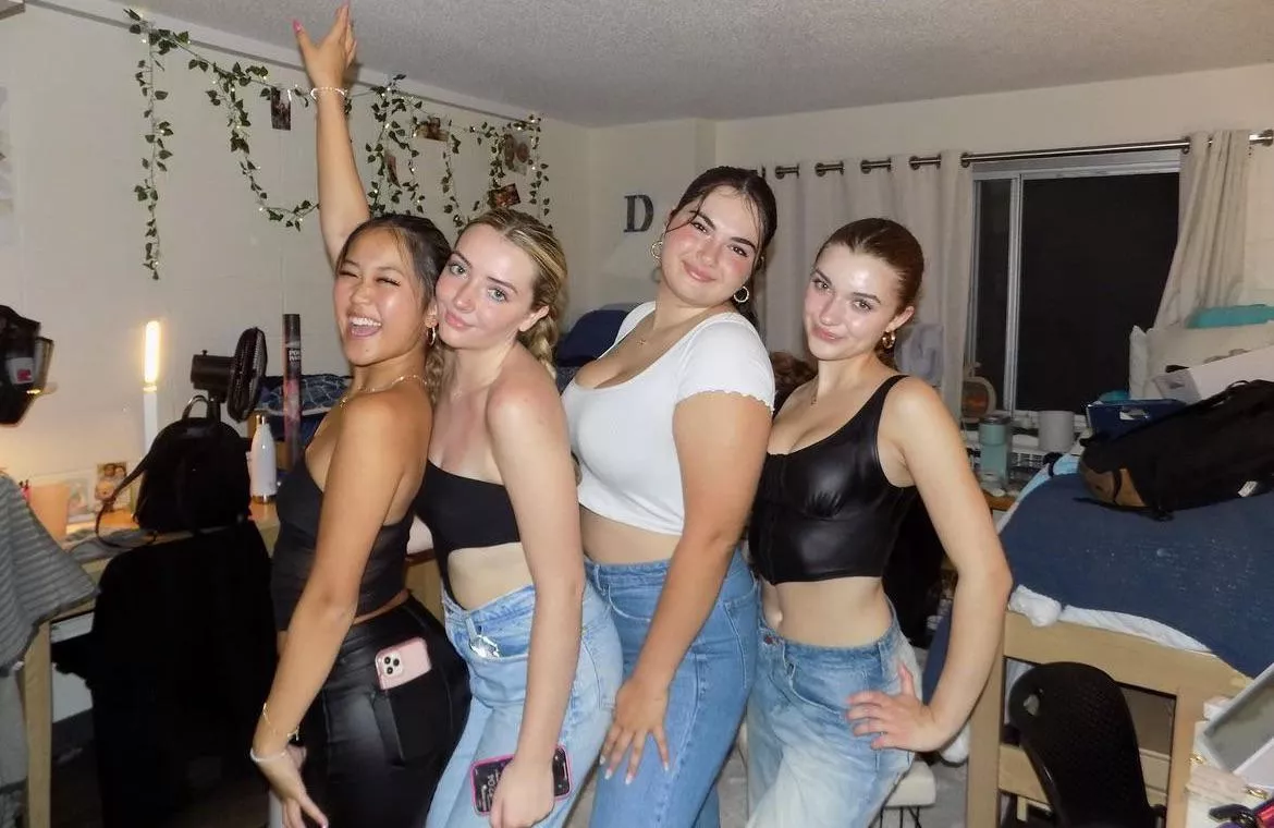 Black and White Tops. Left to Right, 1-4. posted by KamiOrenTicklee