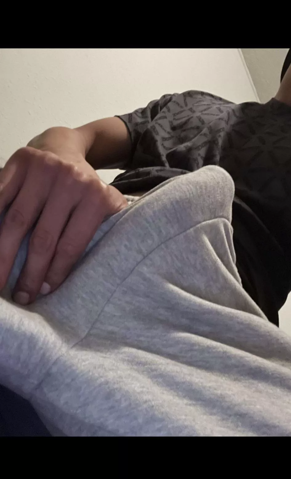 Can’t even hide it (23) posted by HungBBoy