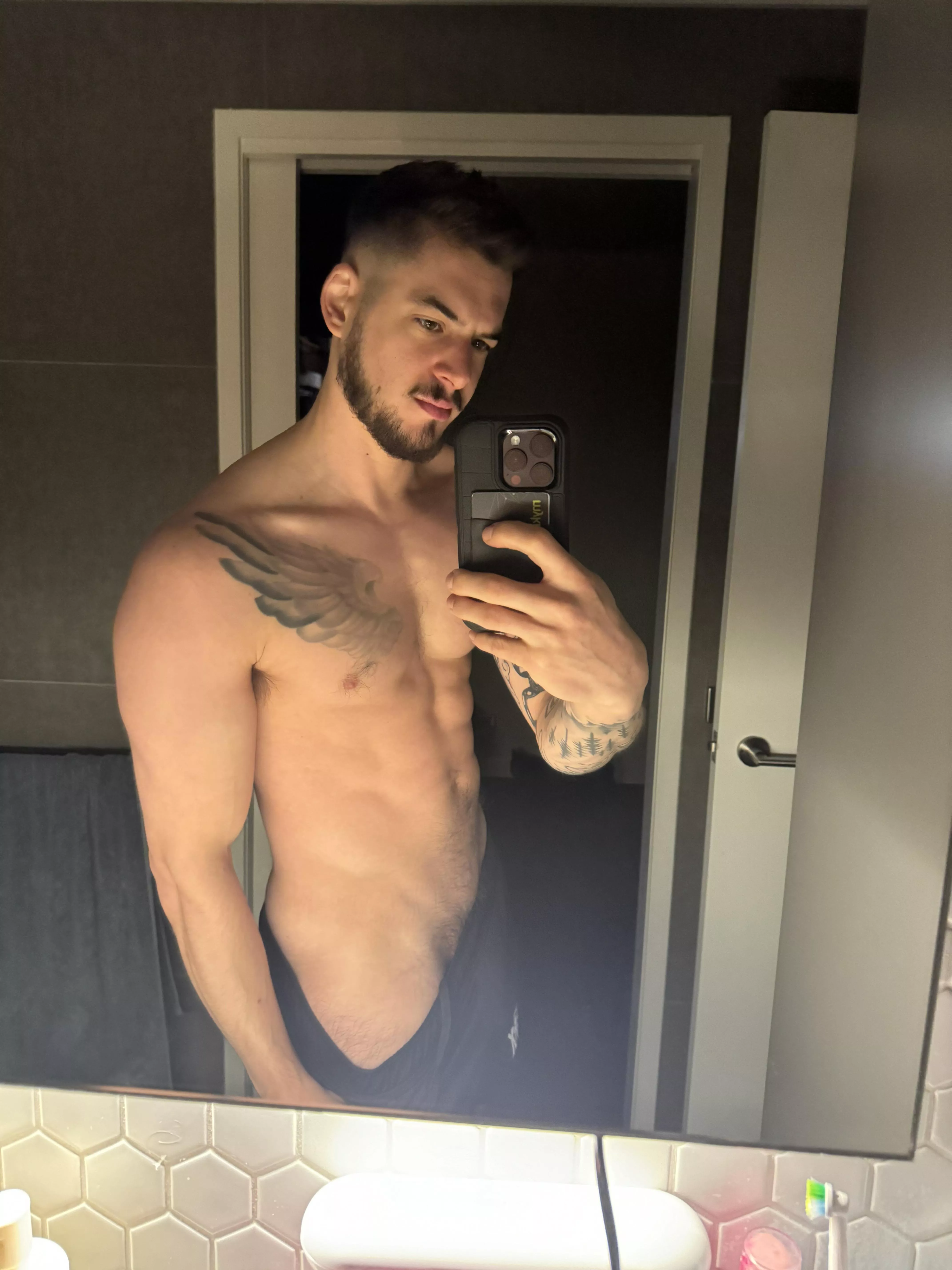 Here’s some V posted by radriggg