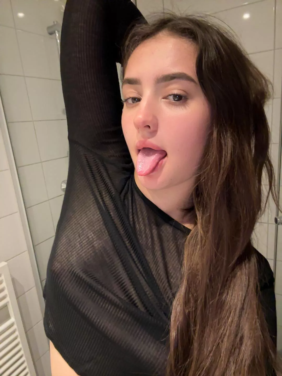 I need no bra posted by LydMurik