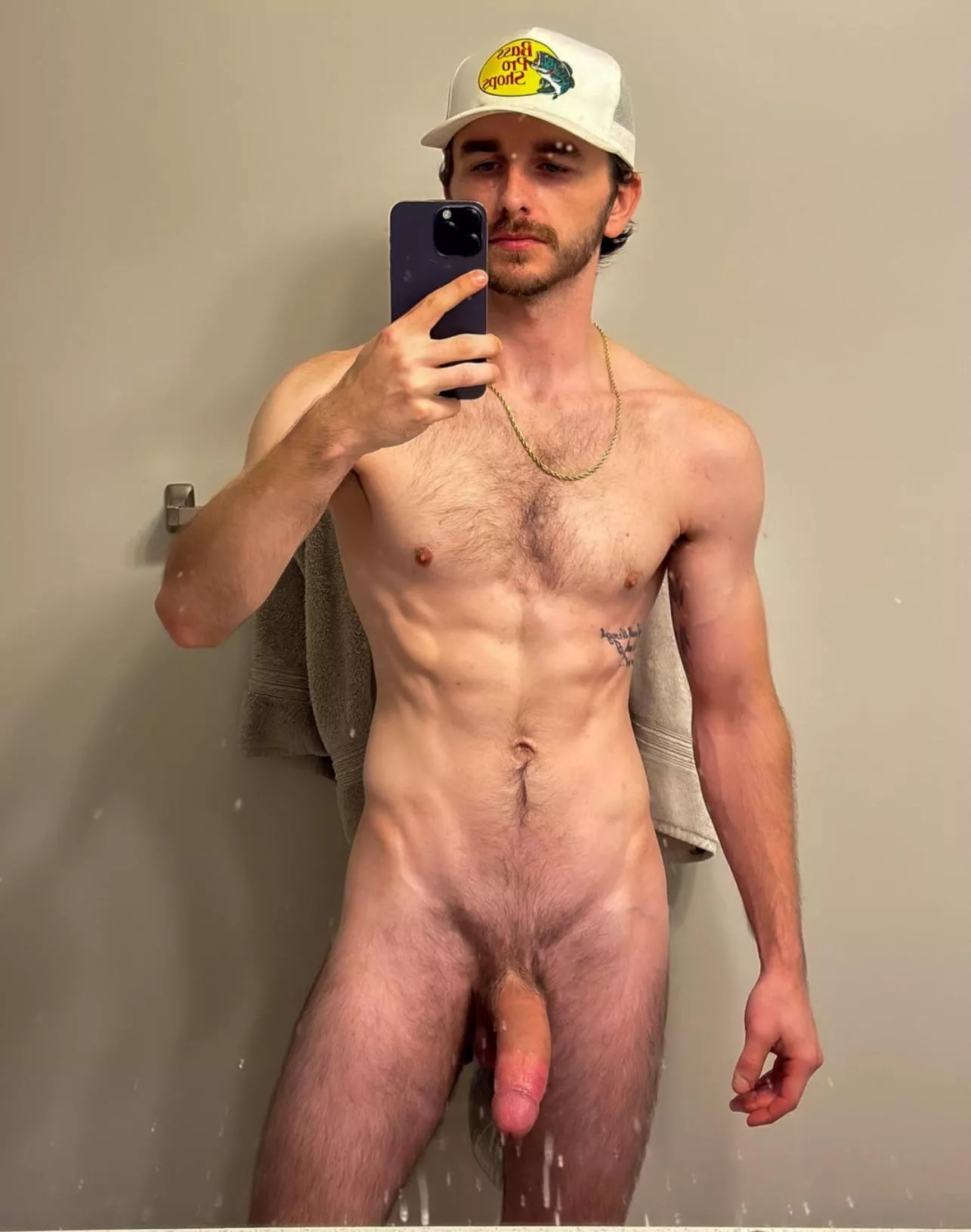 me ex didn’t like my curve  posted by Rybear69