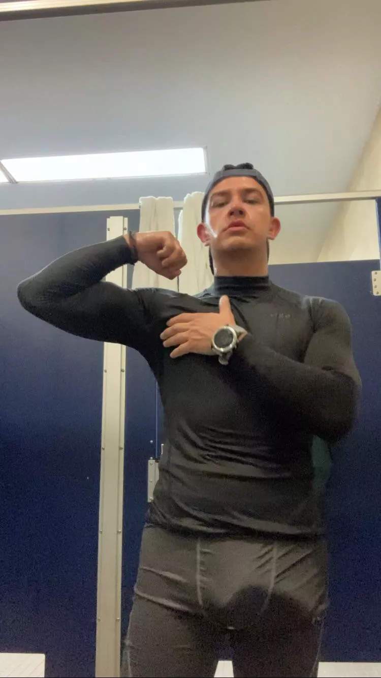 Sweet sweat posted by p0rn04pyros