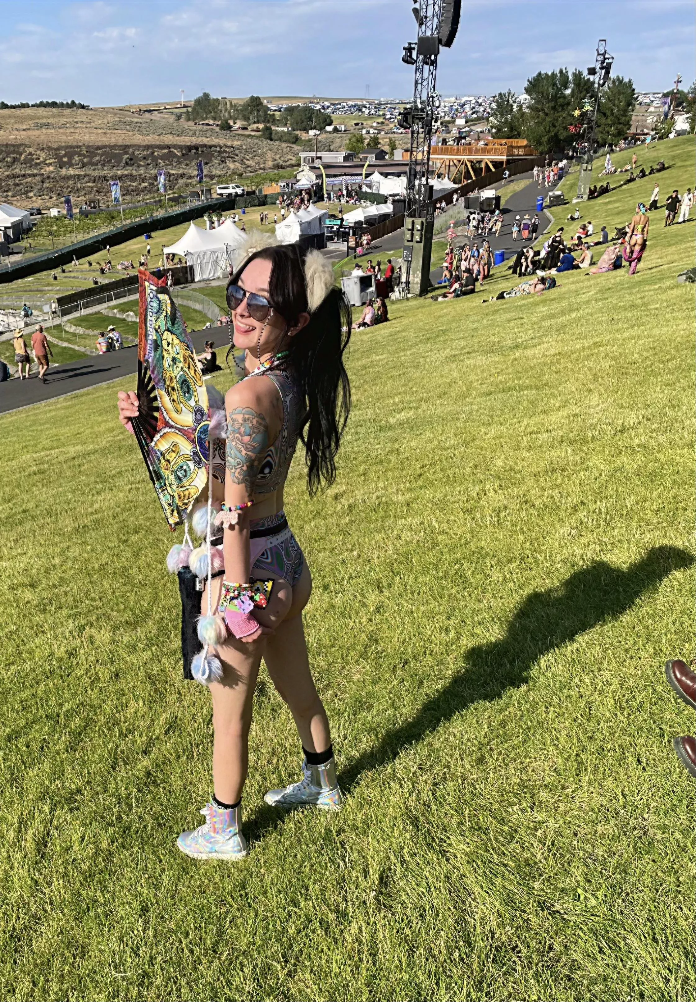 Ass shakin’ queen 👑 posted by Stat1cSn0w