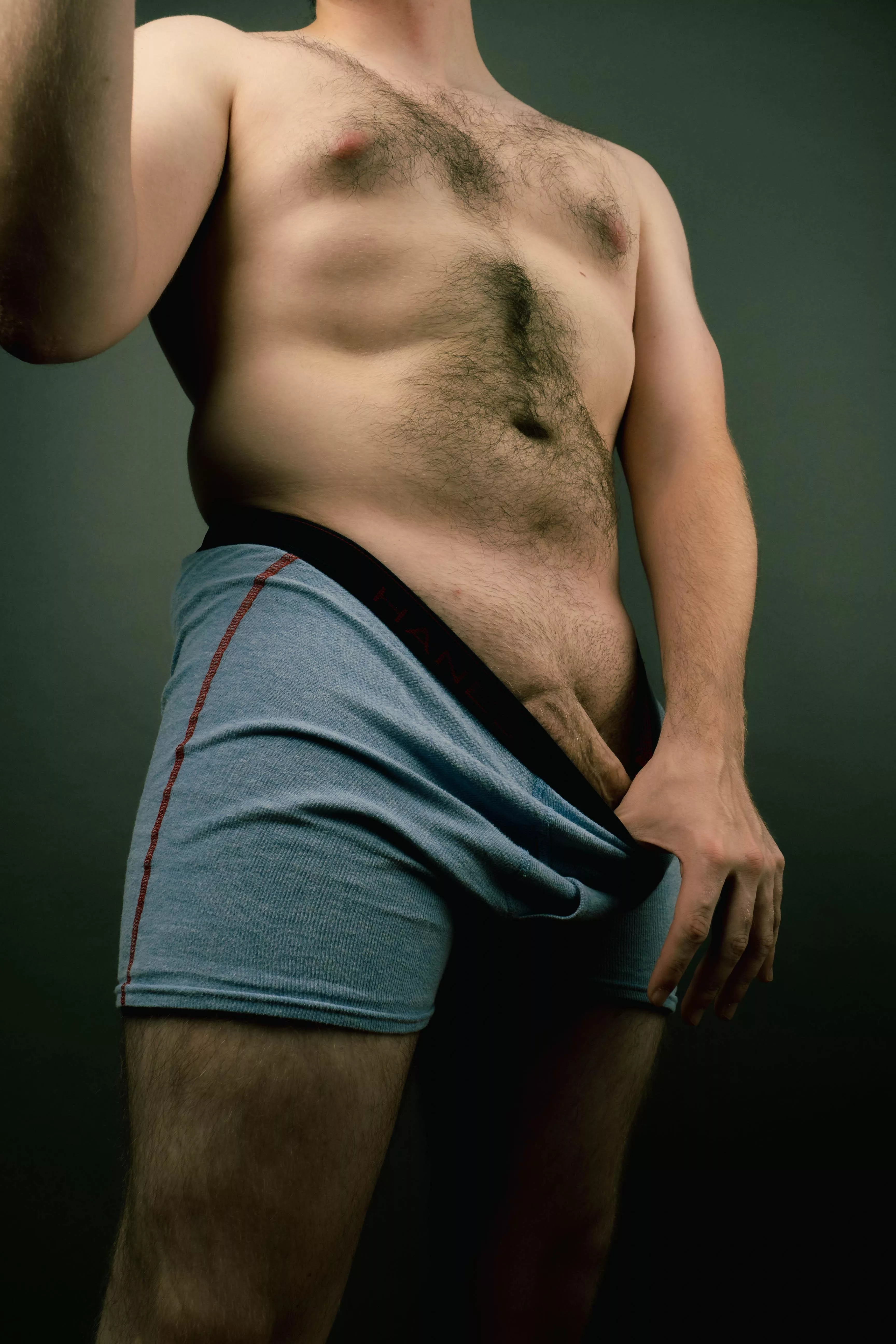 A little tease for you enjoyment 😈 posted by elliote-pmytp