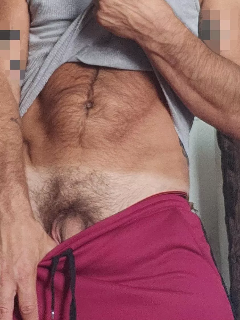 Describe my body in a word posted by Meatydilf