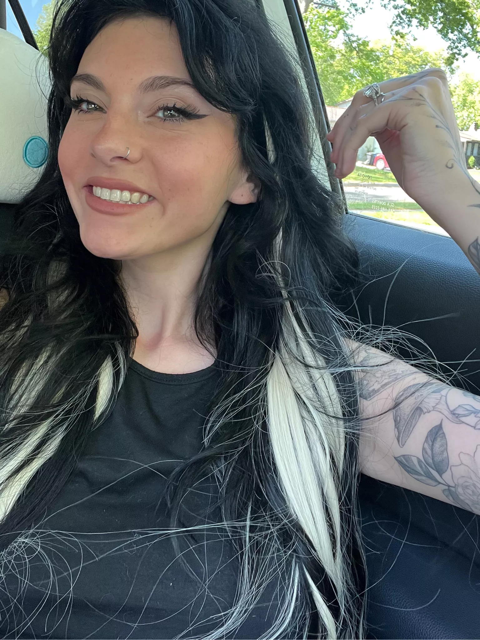 Feeling classy in this outfit posted by xwillowrose