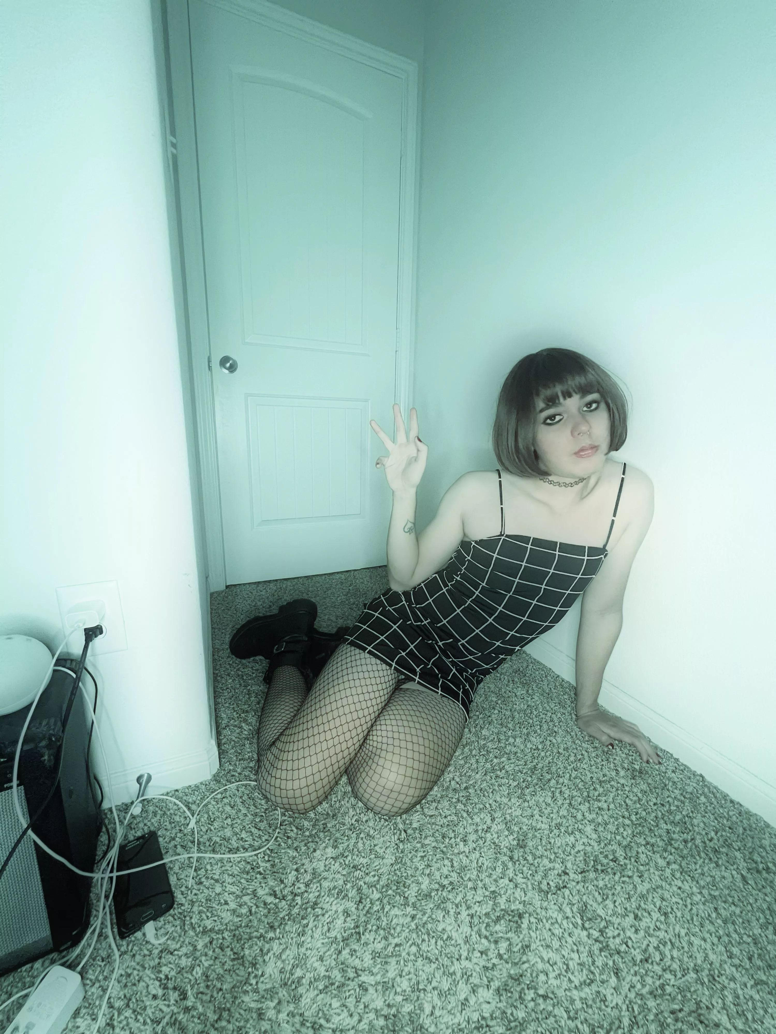 I cant get over this pic>.< posted by SufficientNeat1961