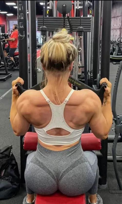 I'm addicted to getting my booty eaten by Thefitnessbarbie