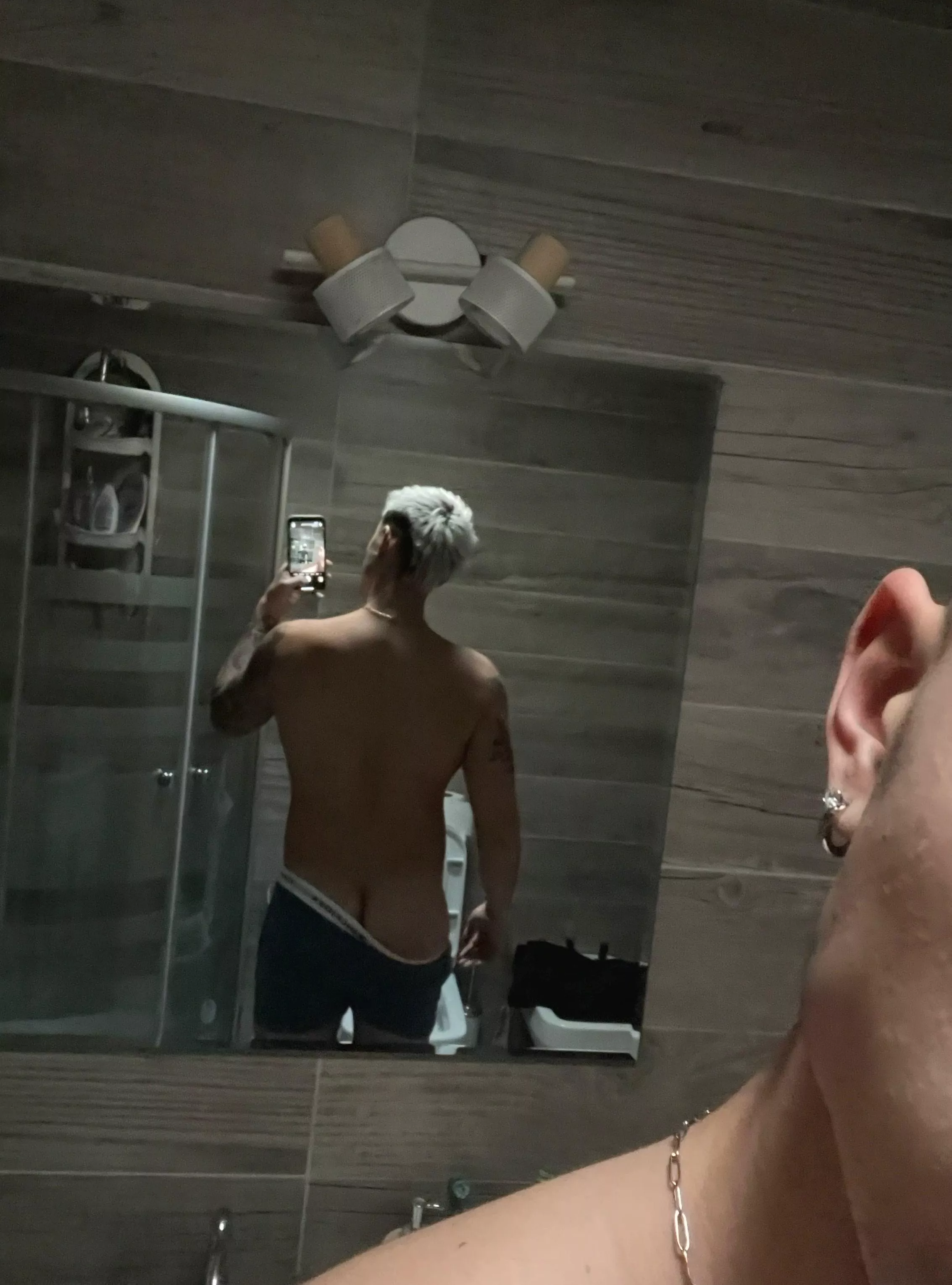 Imagine grabbing these cheeks posted by ZaynReedx