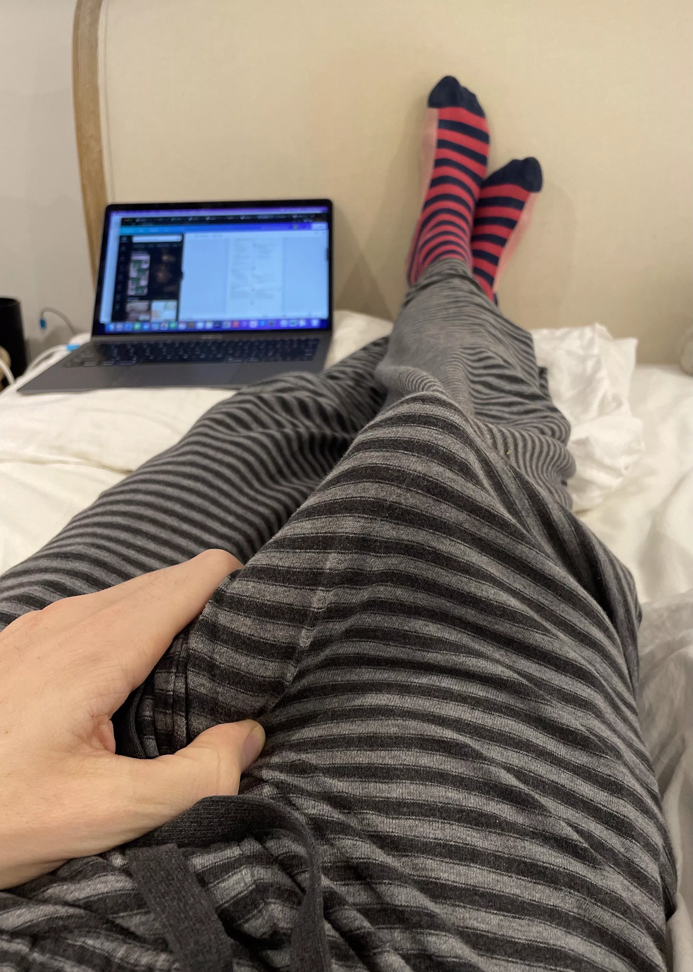 Let me know if you want the without pic 😇 posted by Strong_Minimum_815