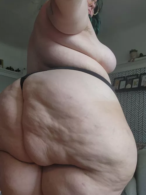 Marvelous monday by CremeBrulegs