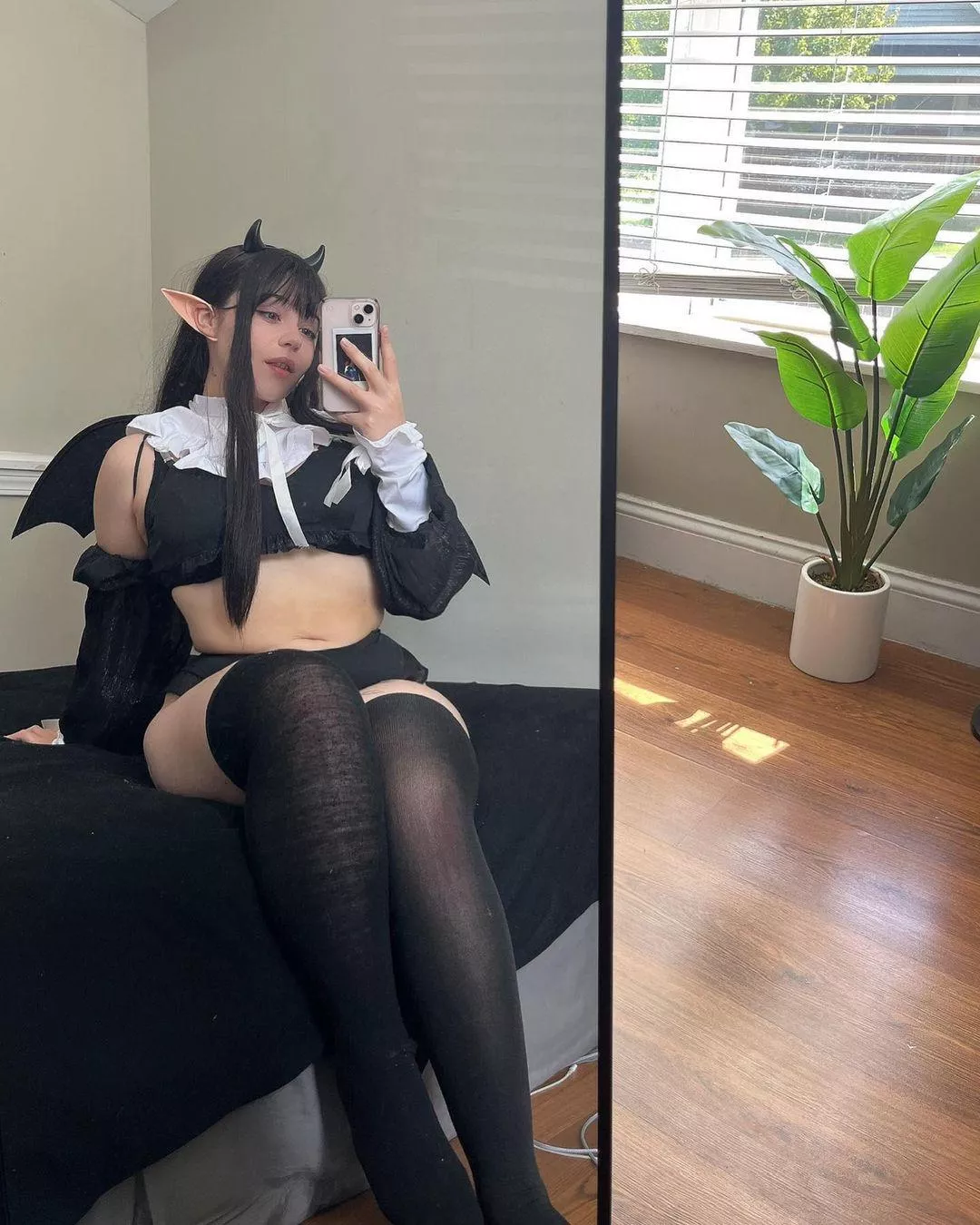 Me as a succubus posted by not_sugashi