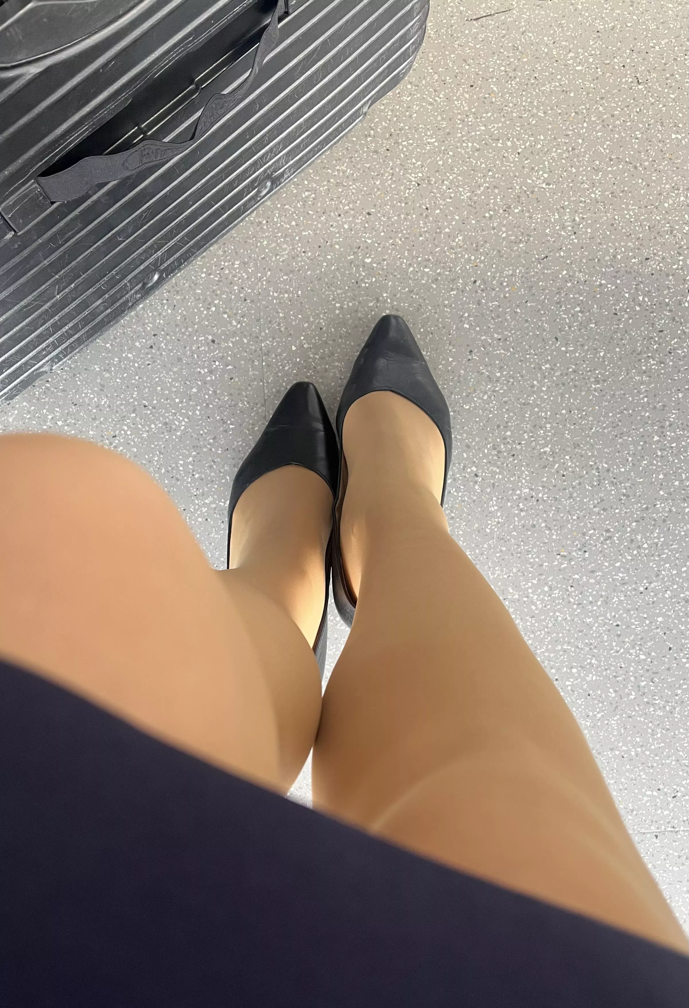 Ready for work ✈️ posted by frolleinscherz