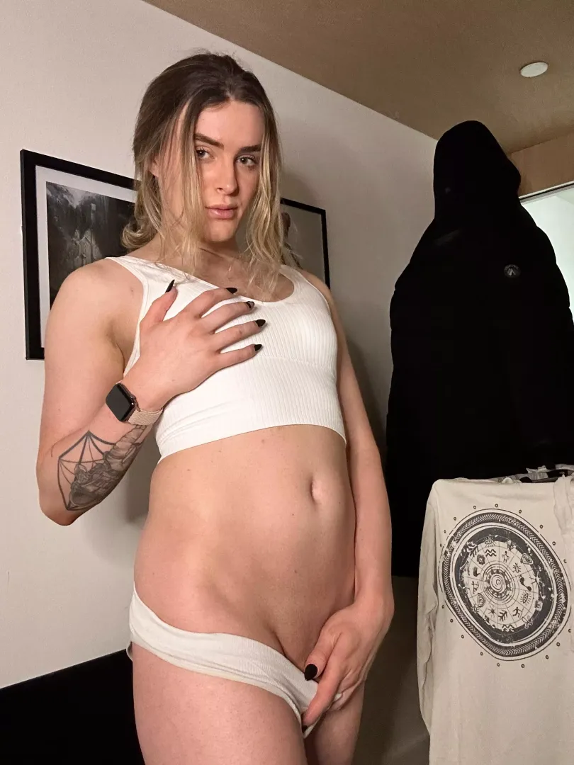 What happens when we have our date and I pull out my girlcock? posted by ts_laramcx