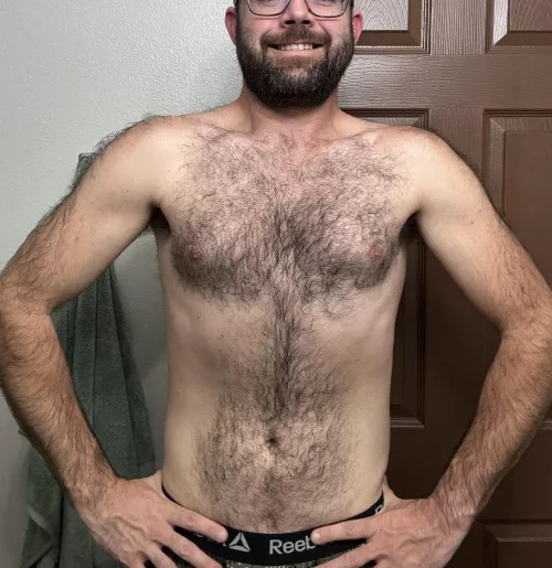 35 Freshly showered, who wants to help me get dirty by junked302