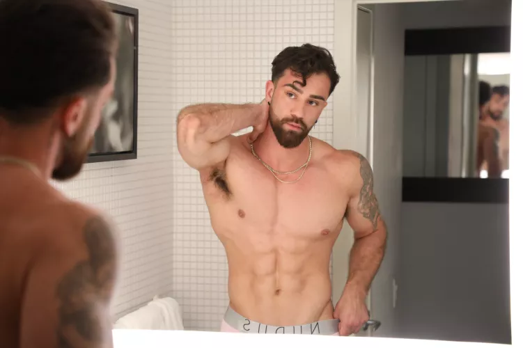 Bathroom lightning looks good on me  by alphaflexer