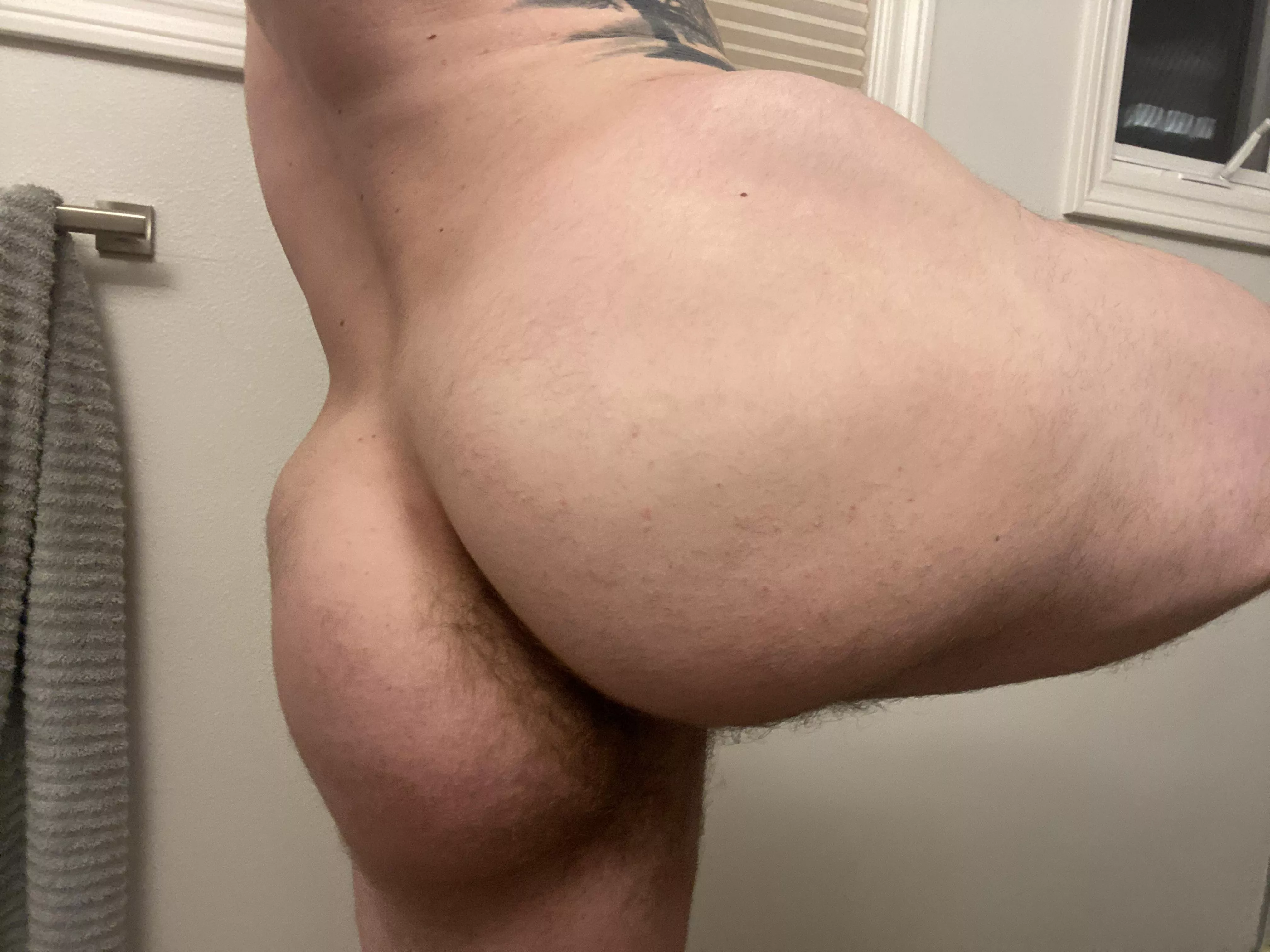 Do I have a nice booty?🍑 posted by Quirky-Bother756
