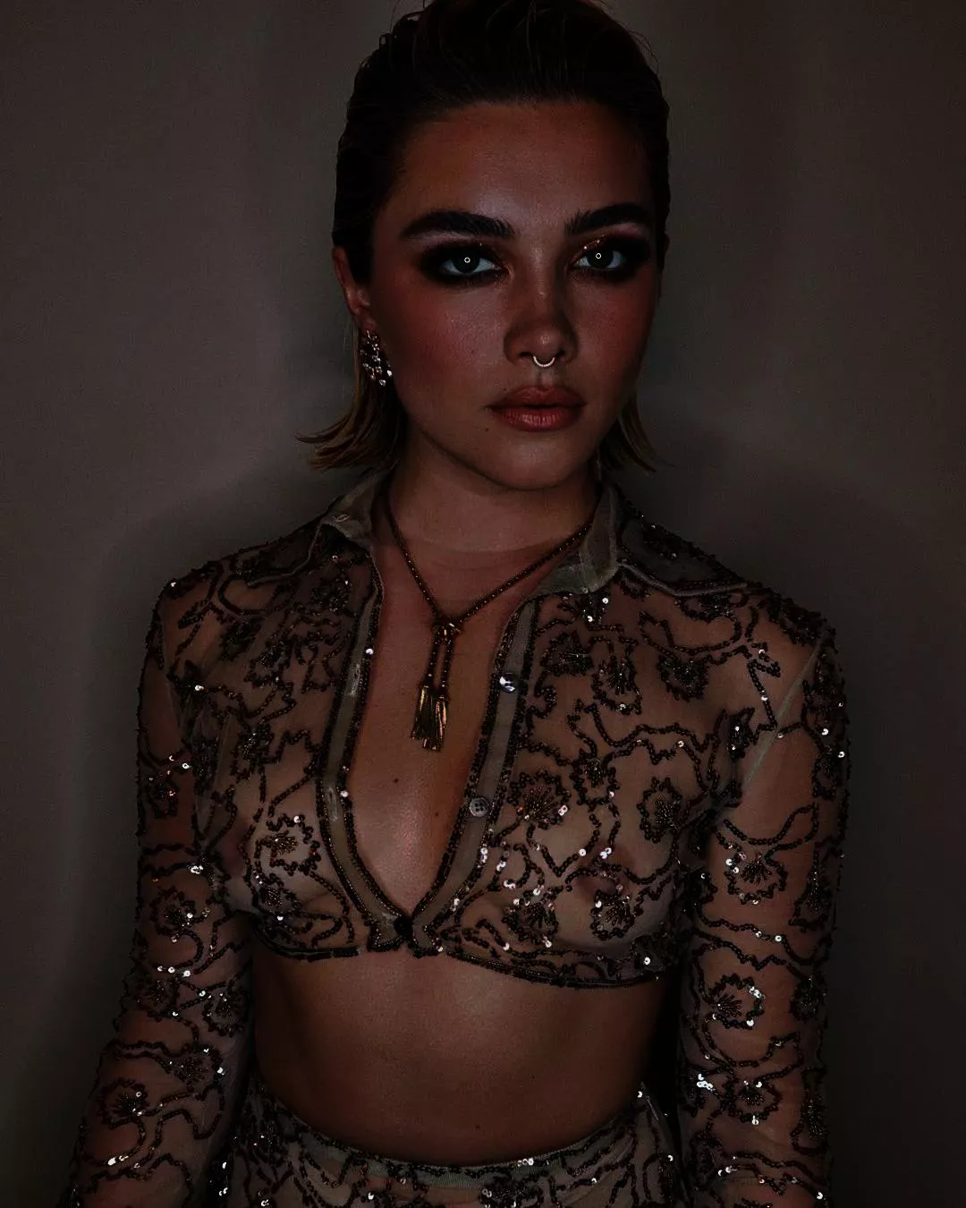 Florence Pugh posted by ZookeepergamePale340