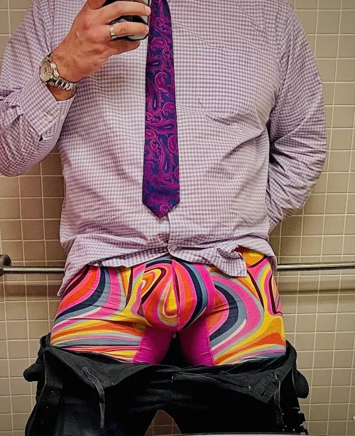 Here to hypnotise you 😉 by zee10101