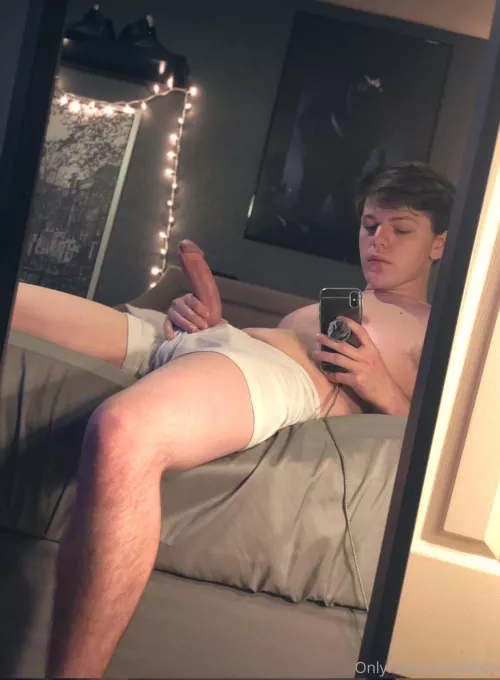 Hop on😈😈 by itisdmj