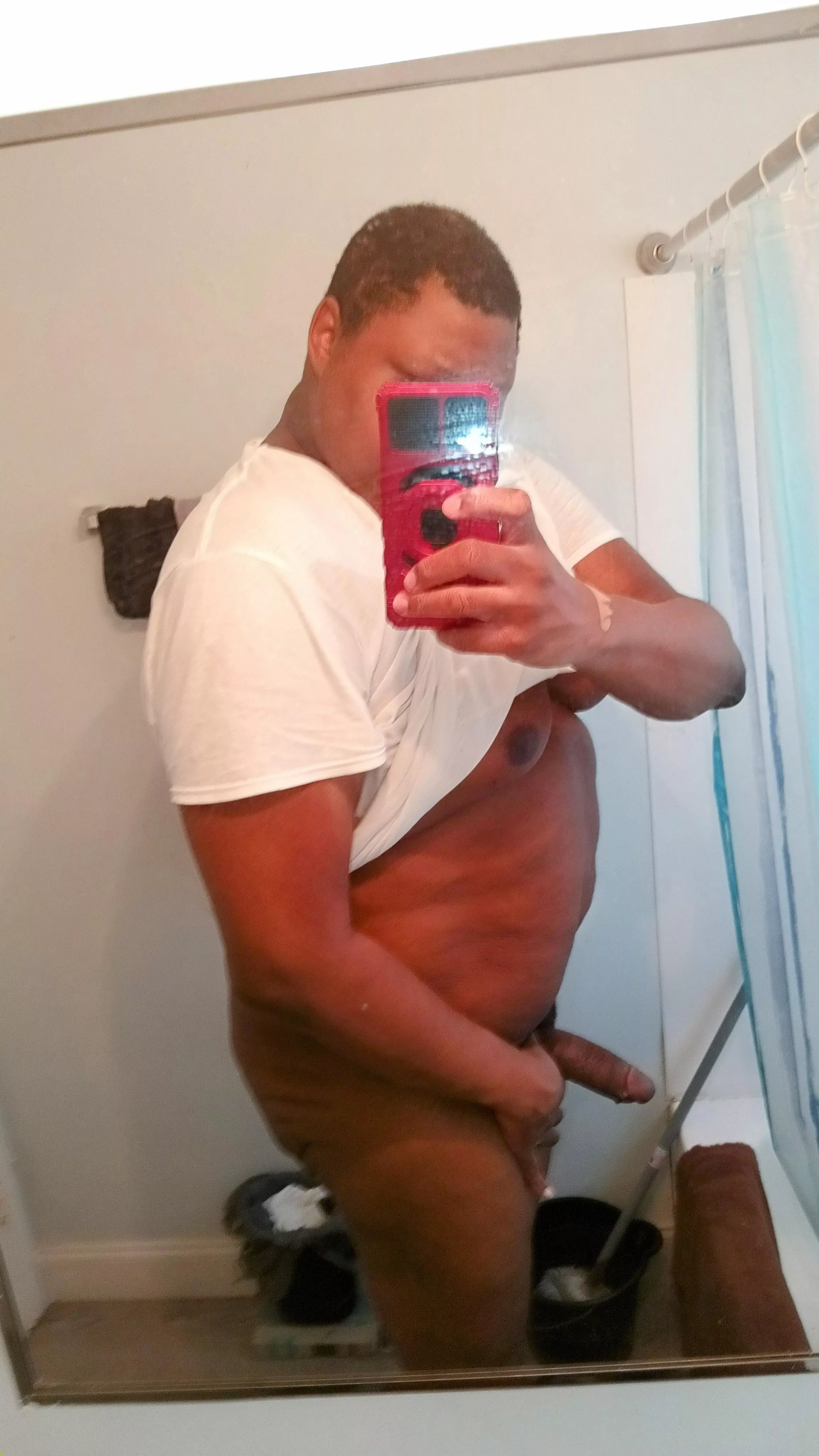 I'm my biggest critic but I'm still working on being comfortable in front of a mirror. posted by magikk84