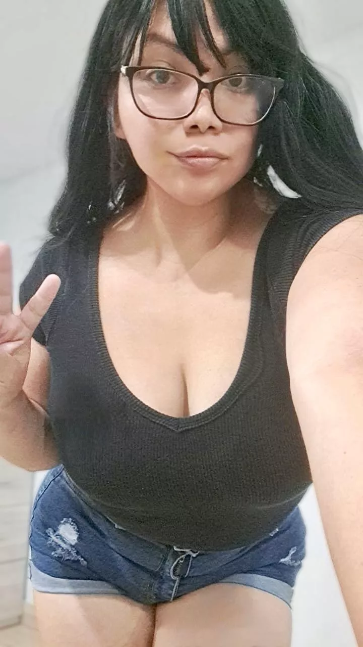 It is casual Wednesday :)  posted by SexyAzucena