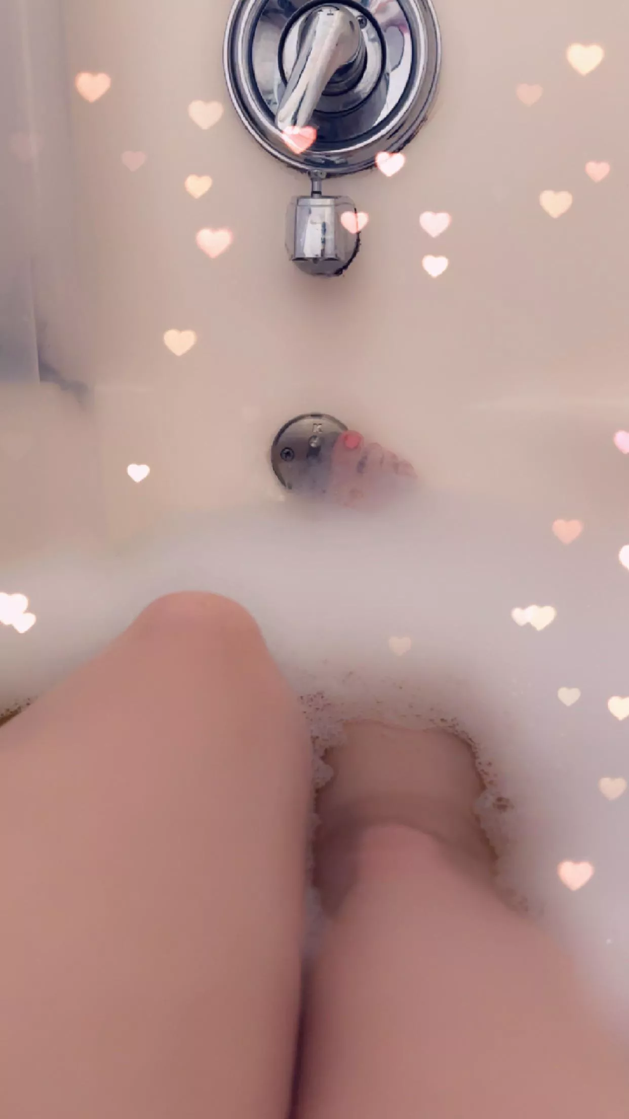 Dada wash me? 🥺 posted by lilbarefootprincess