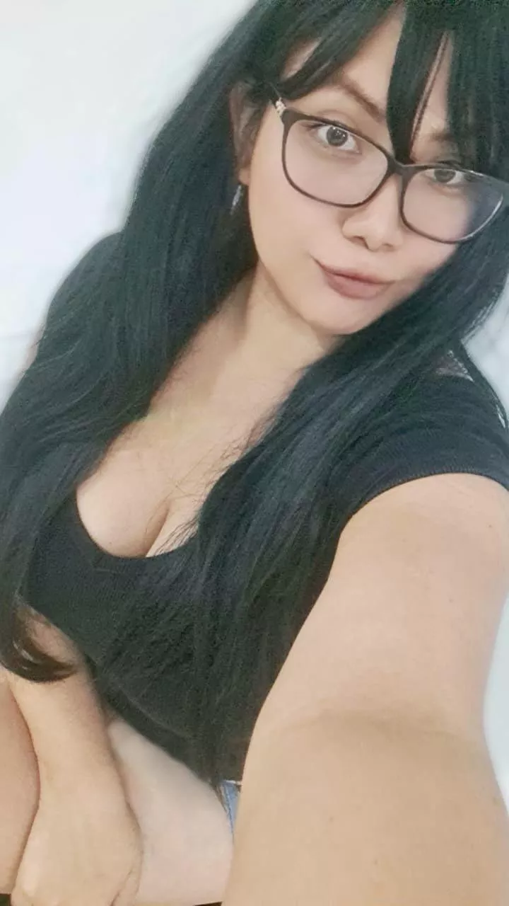 I am ready for teaching (F) posted by SexyAzucena