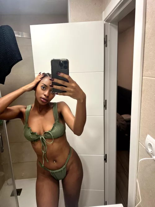 Im gonna have so much fun today  by LatLinababy