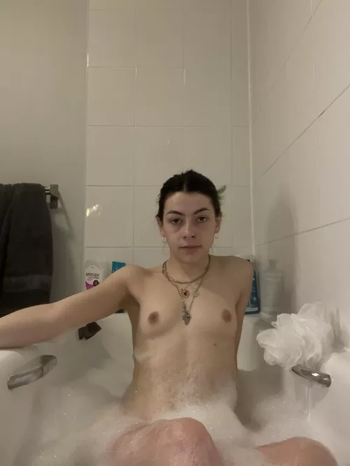 The best sex is bathtub sex by belleaxo