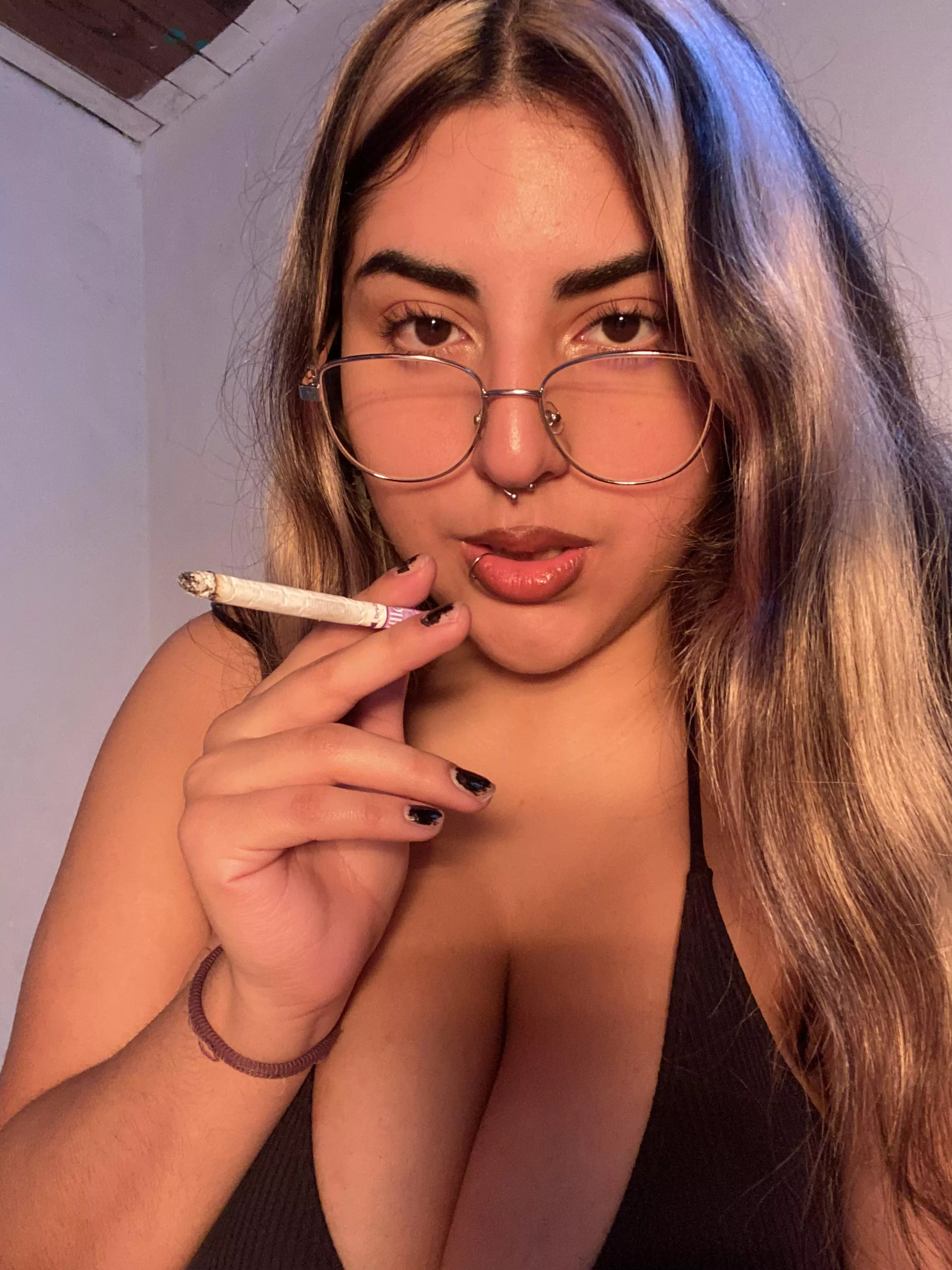 Do you smoke at night? posted by Kitchen-Doughnut-119