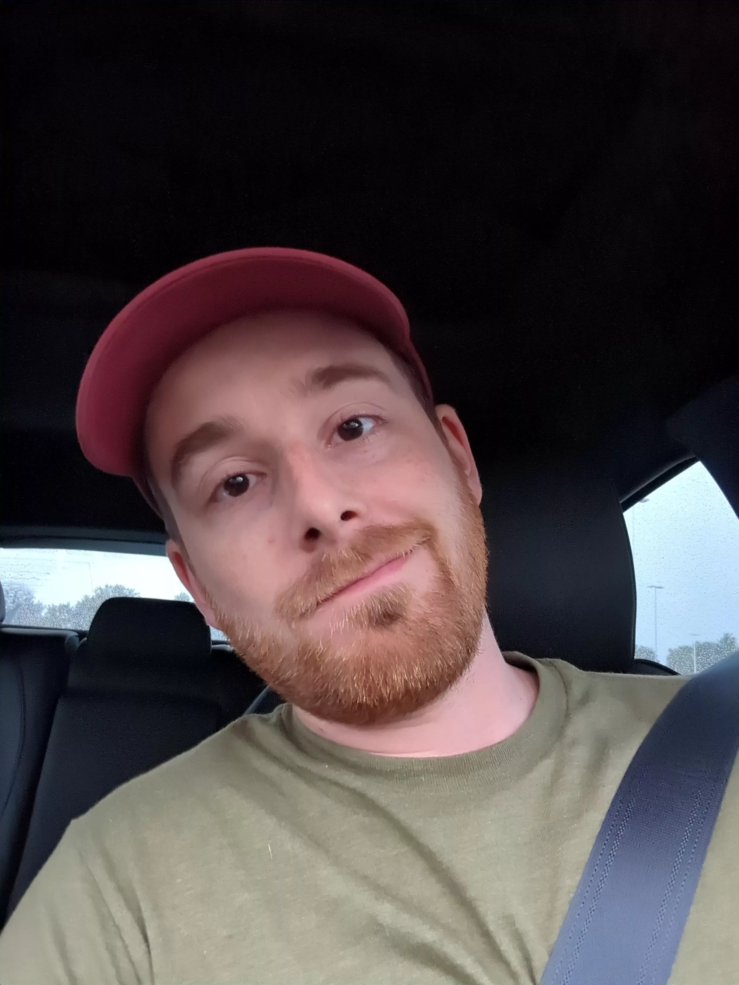 Friyay 🎉 posted by boeingbuildsitbetter