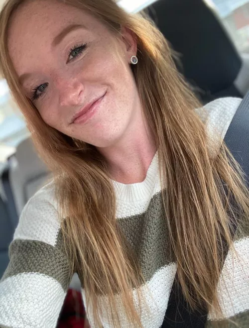 Green is always a good color on redheads [IRTR]  by Nervous_Wrongdoer_82