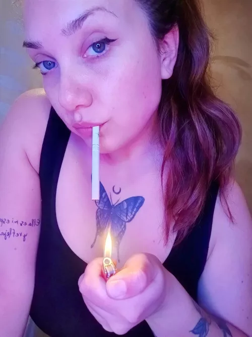 Hey baby, are you up for a smoke today? I have a delicious smoke smell all over me by windlila