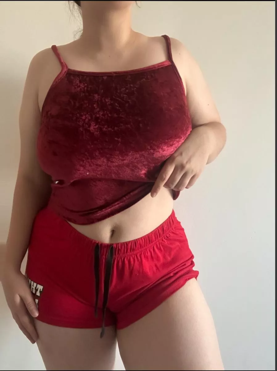 Let's have some naughty fun posted by Lil_Wicked_Evelyn