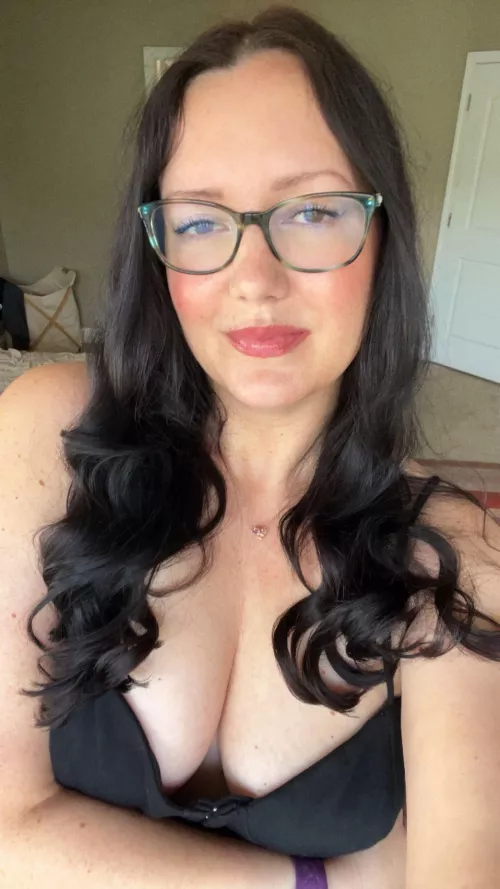 MILF cleavage  by Swift_jennis8