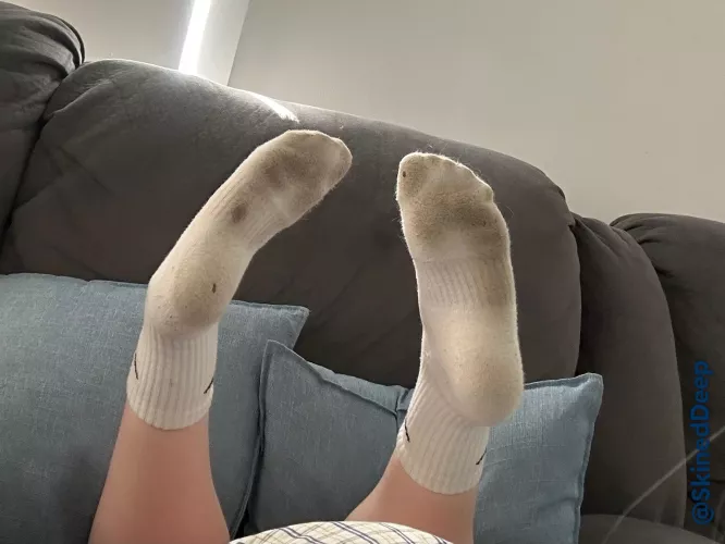 [18F]How long should I wear these for? 😼 by SkinedDeep