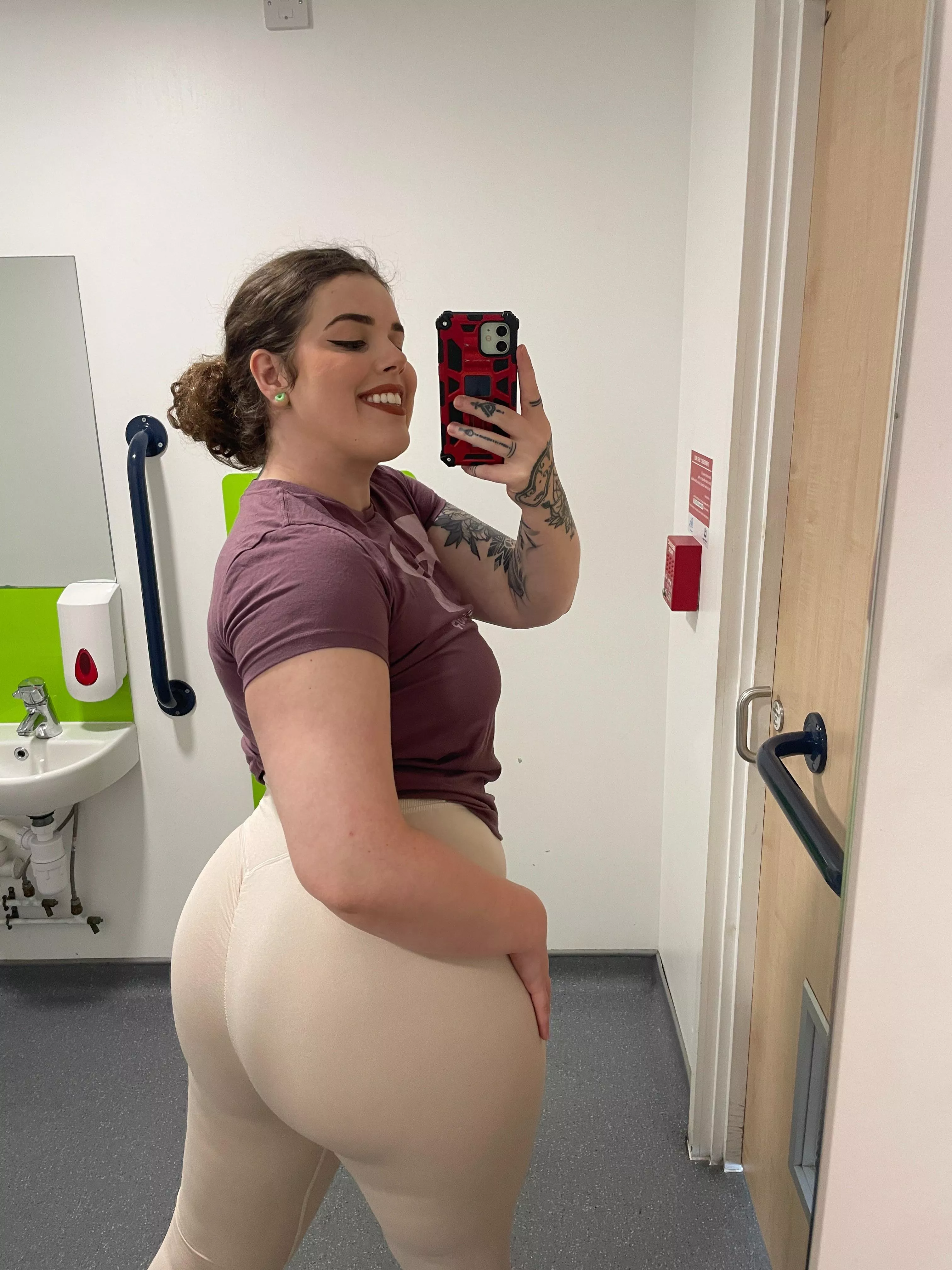 Can't help it all goes to my ass, hope you don't mind posted by hiptqueen