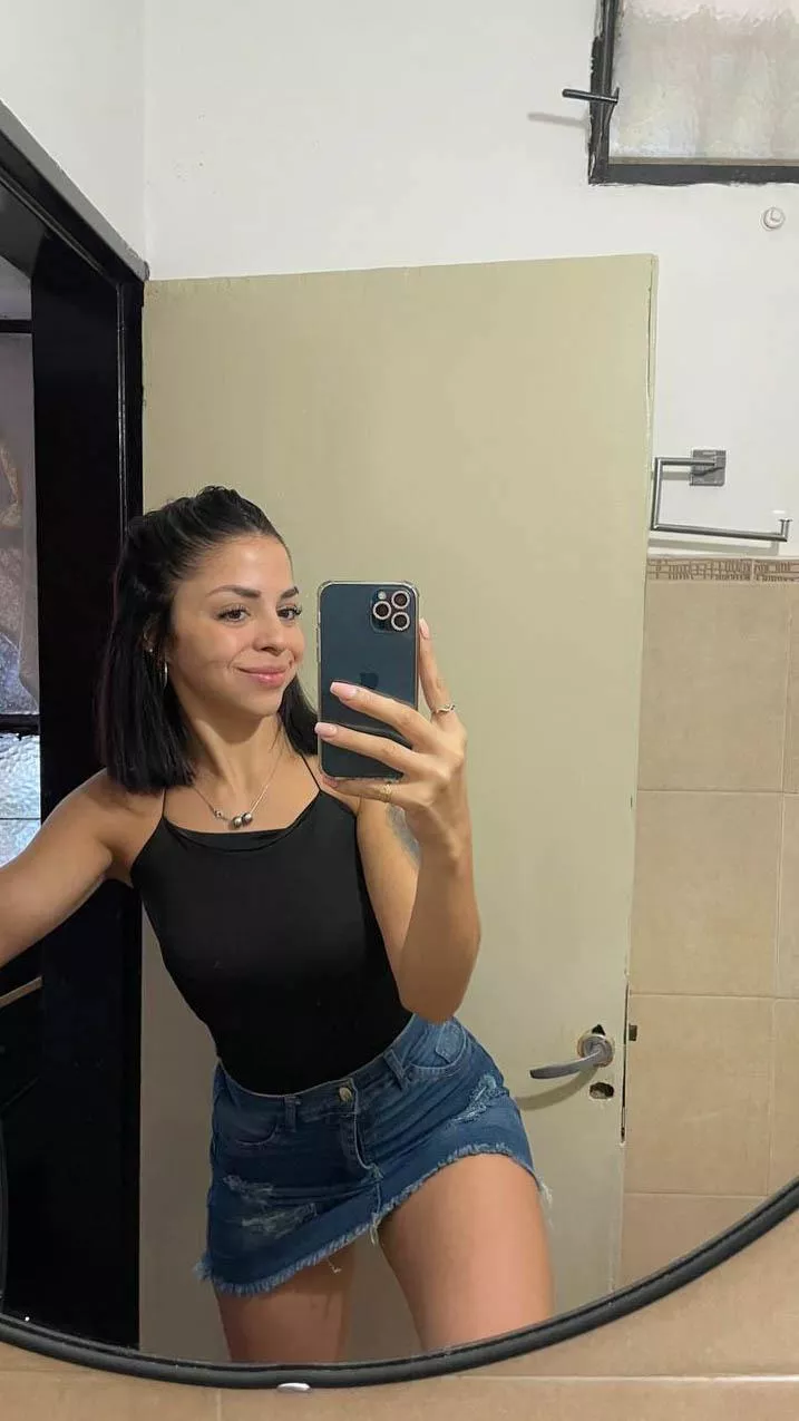 Classy in skirt posted by Past_Annual_7324