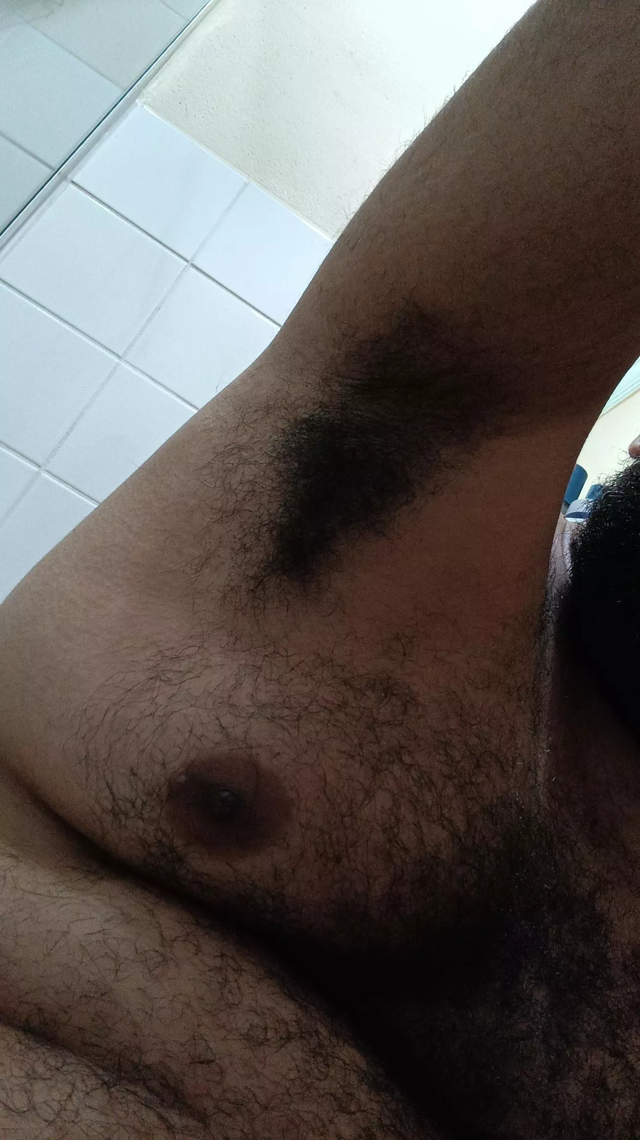 Just feels so good my musk. Makes me want to cum. posted by bearBiBH