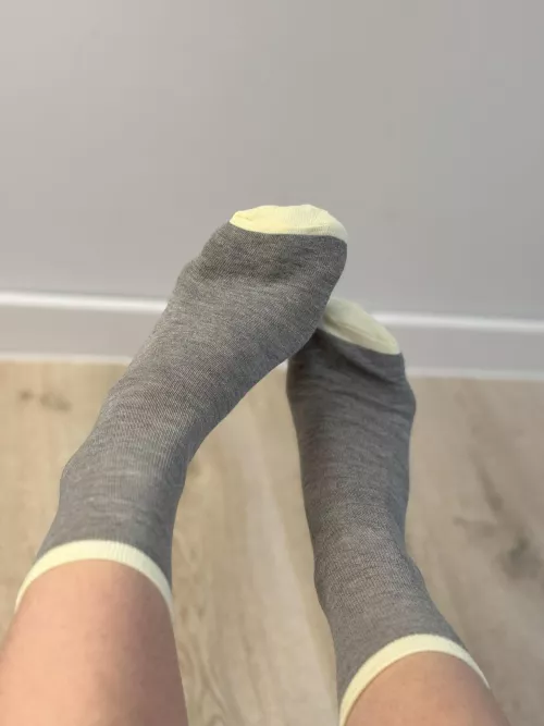 now my legs are warm and I can warm your dick by PuppyyCute