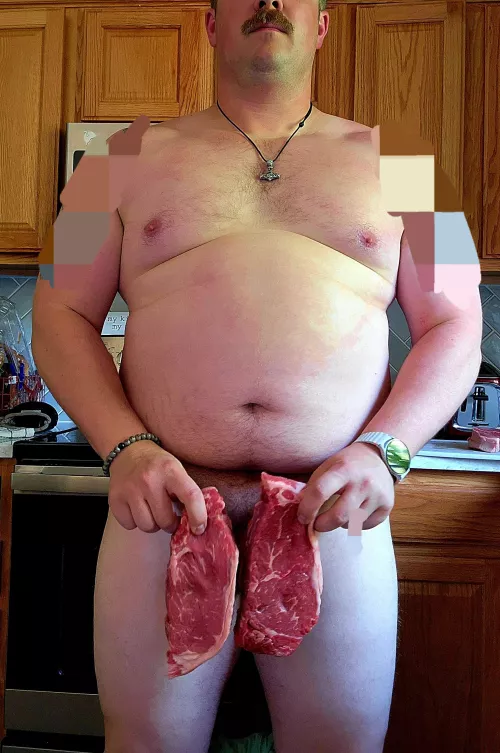 Playing with your meat can mean 2 things in the kitchen l by dadrod-bod-nguns