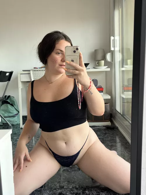 The front of a frog is pretty too by Lyydii