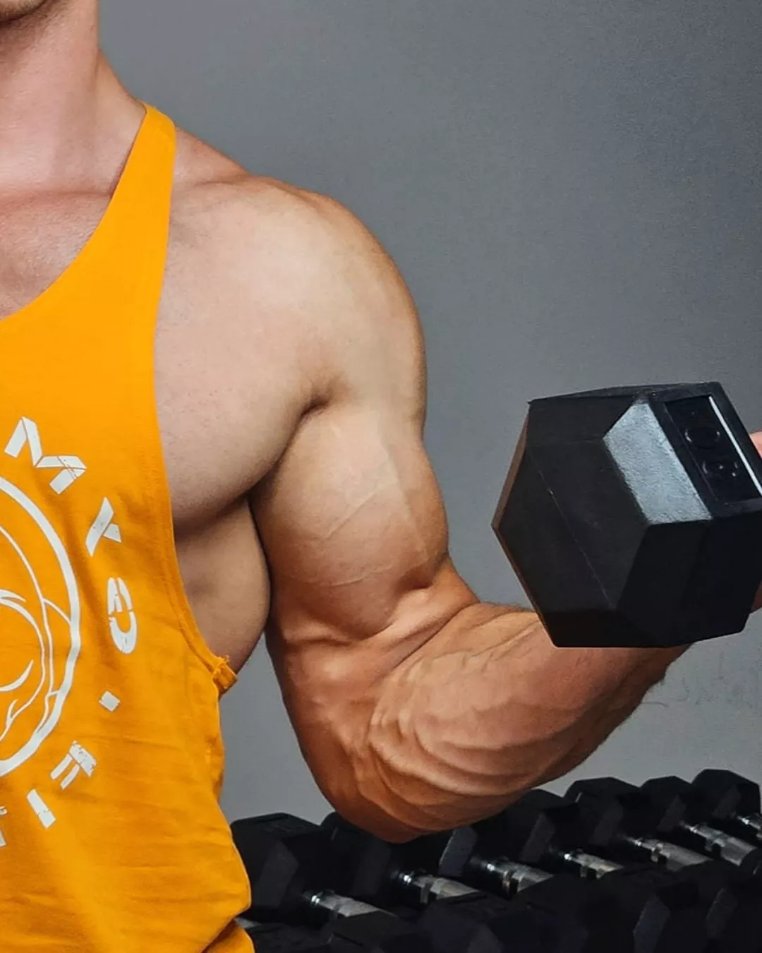 Veins; Yes or No 💪🏼😏..? posted by John_fitness91