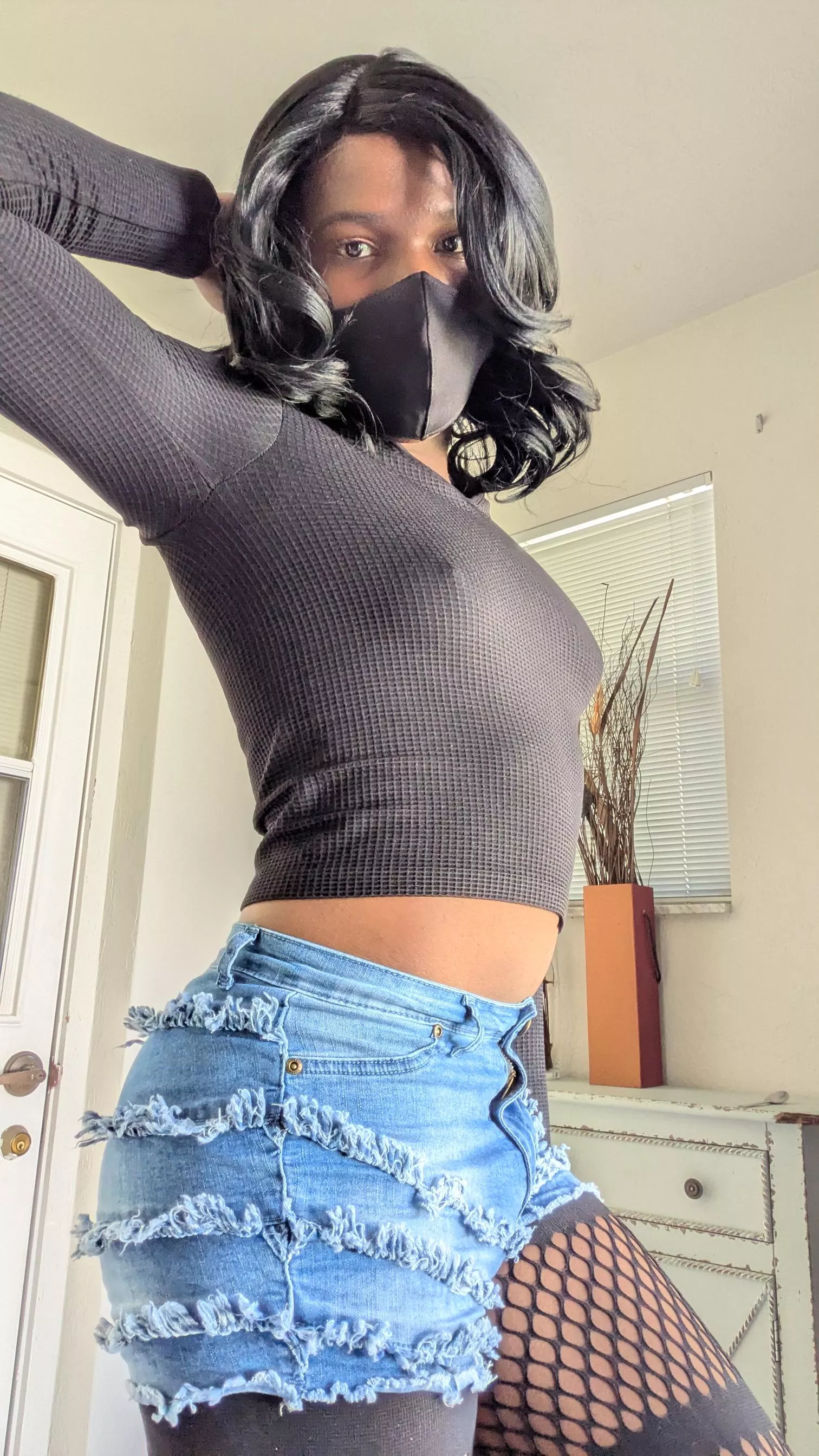 What I wore when I was out with the bros~ posted by HiyaItsZiya