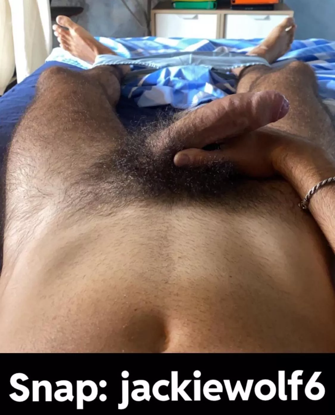🇮🇹22 hairy fit vers horny asfff snap in pic  posted by Critical-Duck-8470