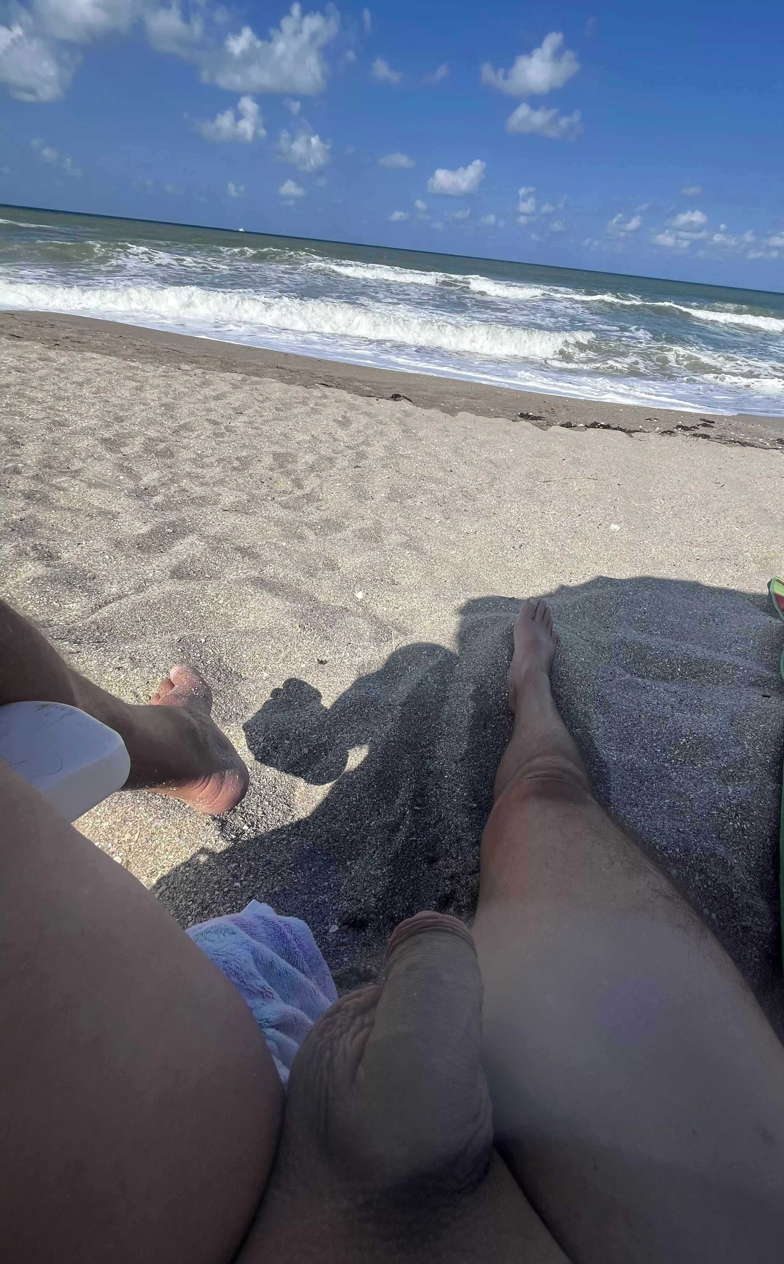 Beautiful Beach Day! posted by BoDiddley440