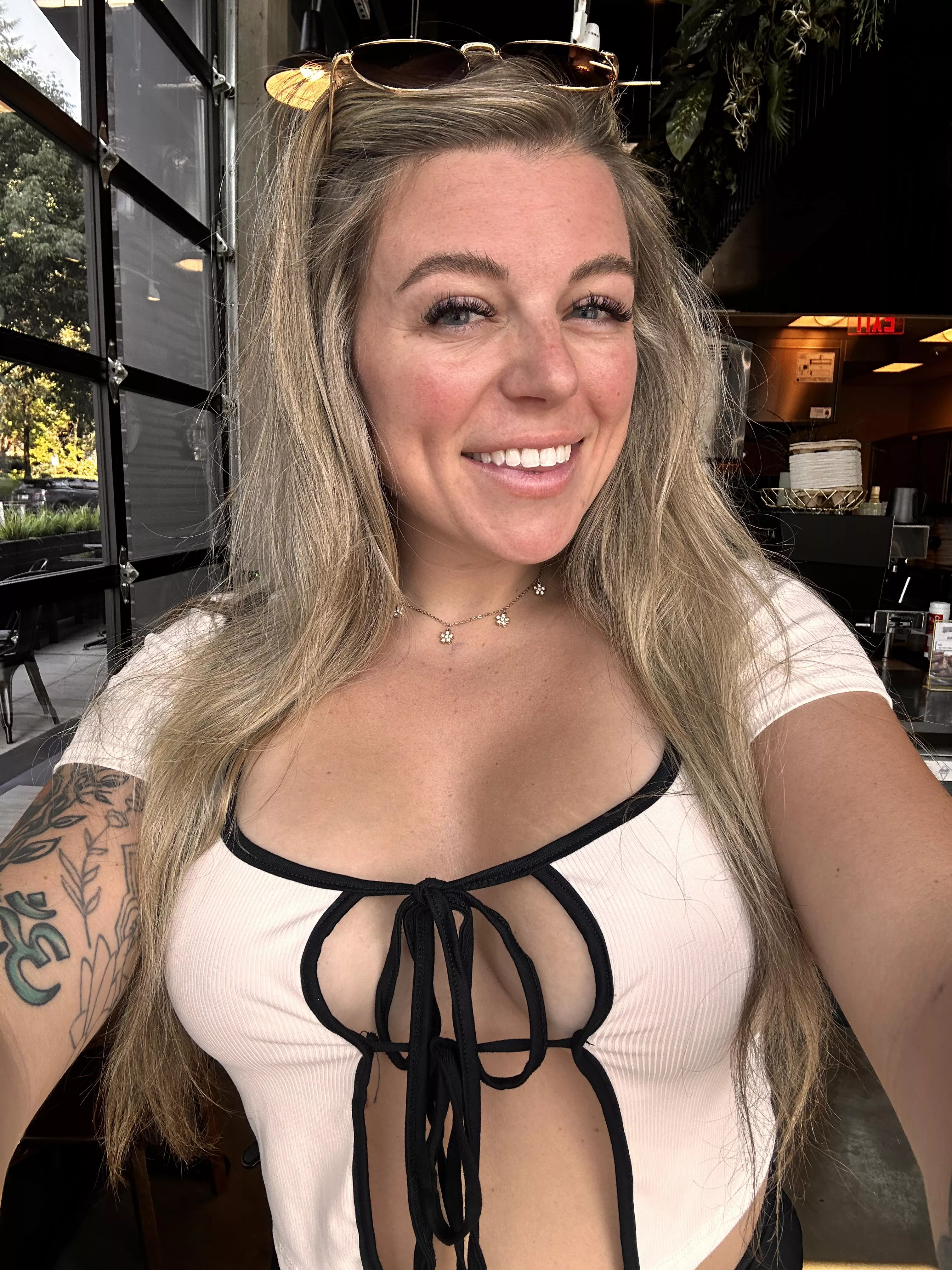 Easy access croptop ;) posted by NewSweetheart