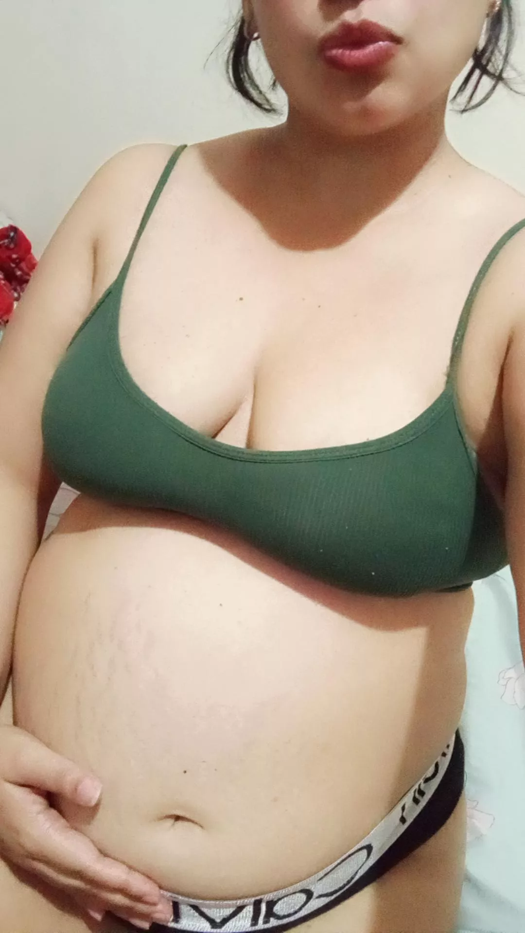 Hello good. 24 weeks pregnancy posted by LazyReplacement6864