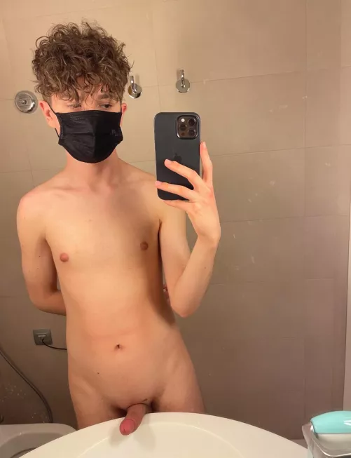 How do you like my little guy? 😛 by aaron__prince